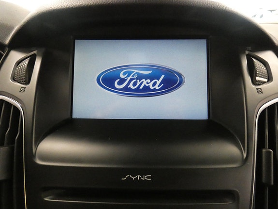 Ford Focus 9 of 17
