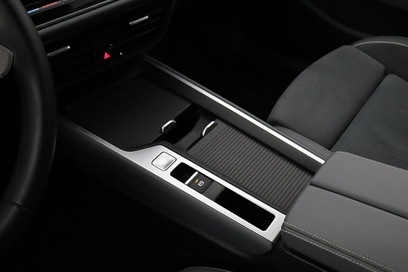Volkswagen Passat 11 of 21