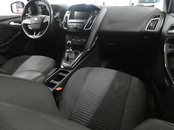 Ford Focus 13 of 16