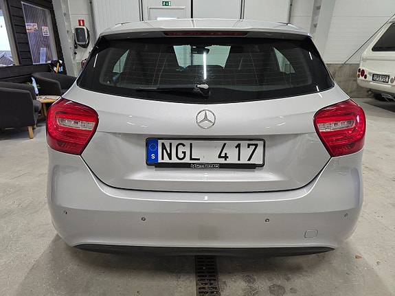 Mercedes-Benz A180 6 of 21