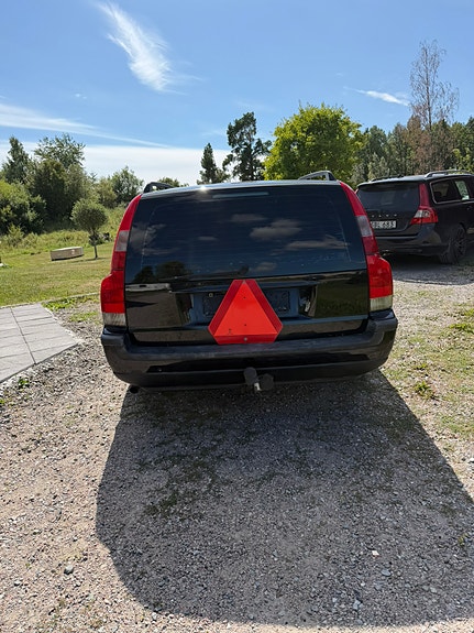 Volvo V70 5 of 8