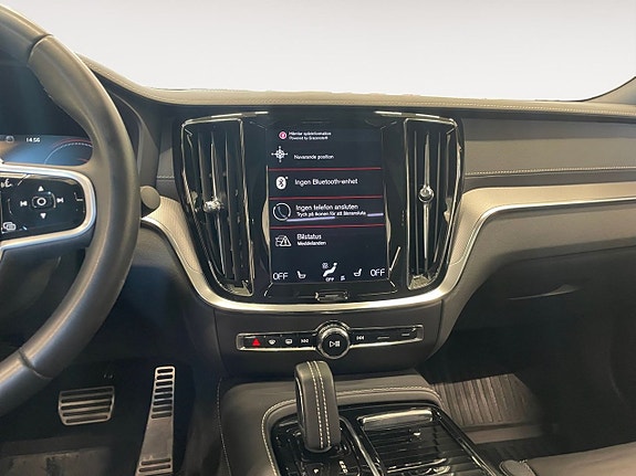 Volvo S60 11 of 24