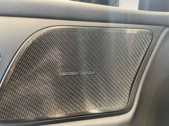 Volvo S60 19 of 24
