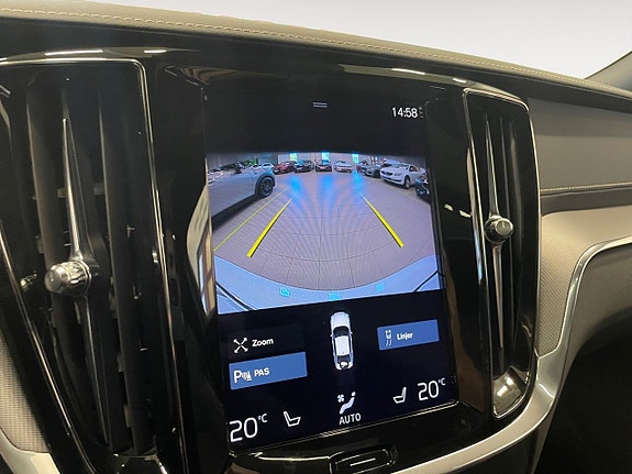 Volvo S60 17 of 24