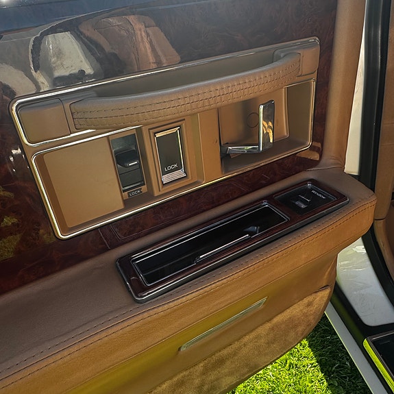 Cadillac Seville 7 of 14
