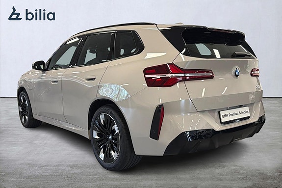 BMW X3 2 of 18