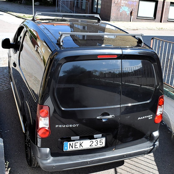 Peugeot Partner 2 of 8