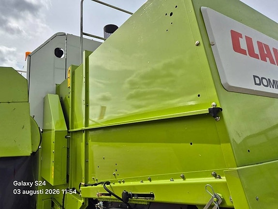 CLAAS Dominator 130 8 of 23