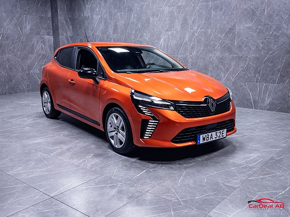 Renault Clio 9 of 29