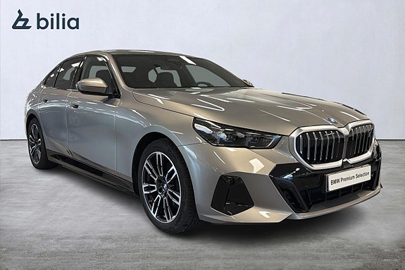 BMW i5 18 of 18
