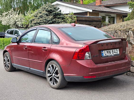 Volvo S40 4 of 5
