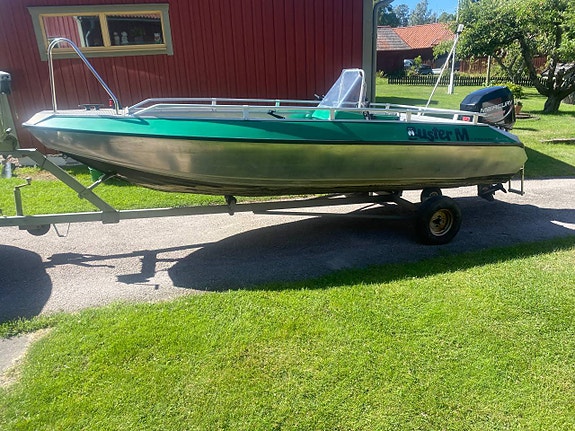 Buster M Mercury  50 hk fyrtakt 30 kärra sötvatten ev byte 4 of 7