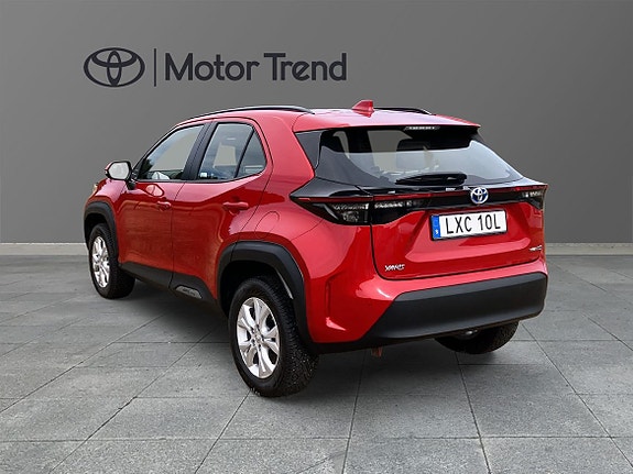 Toyota Yaris Cross 3 of 13