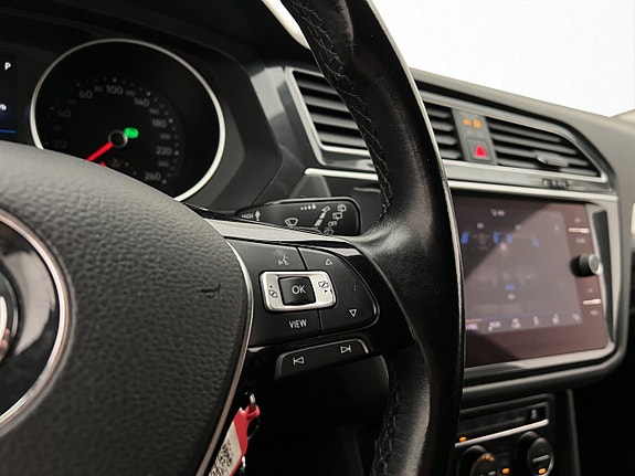 Volkswagen Tiguan 15 of 30