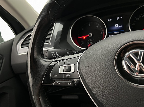 Volkswagen Tiguan 13 of 30