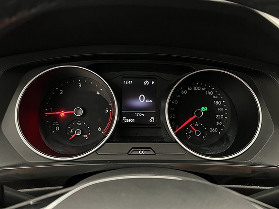 Volkswagen Tiguan 14 of 30