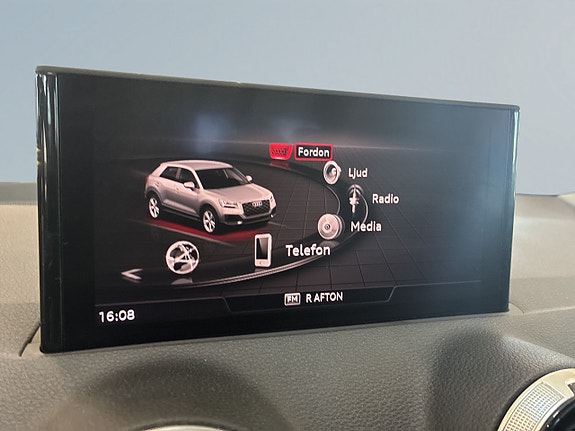 Audi Q2 15 of 20
