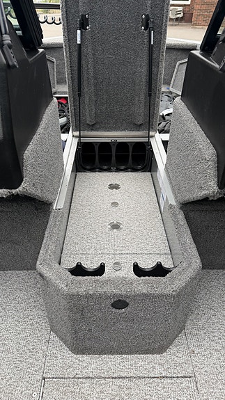 Alumacraft Voyageur 175 Sport 7 of 7