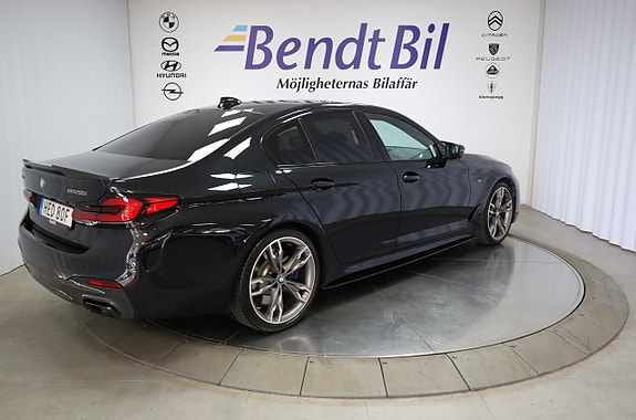 BMW M550i 12 of 26