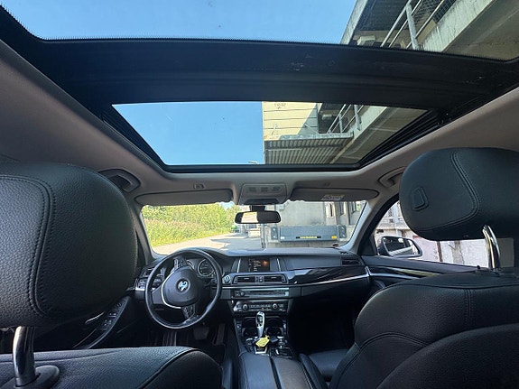 BMW 520d 2 of 11