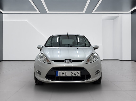 Ford Fiesta 3 of 14
