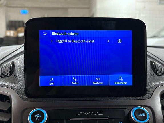 Ford Transit Connect 9 of 19