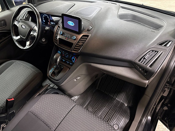 Ford Transit Connect 19 of 19