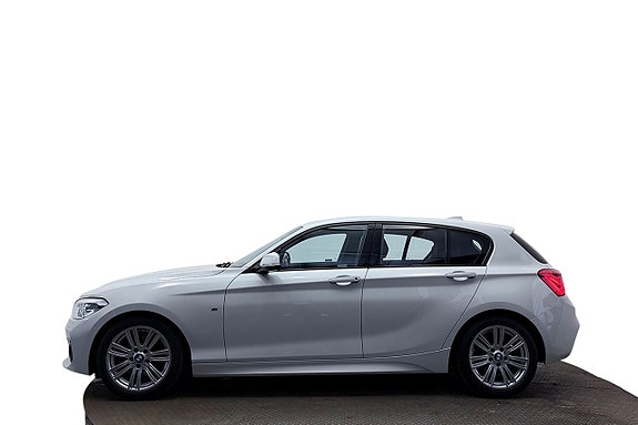 BMW 118i 10 of 29