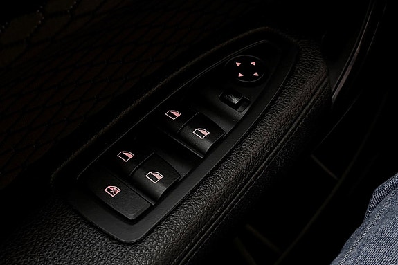 BMW 118i 28 of 29