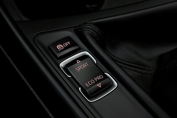 BMW 118i 25 of 29