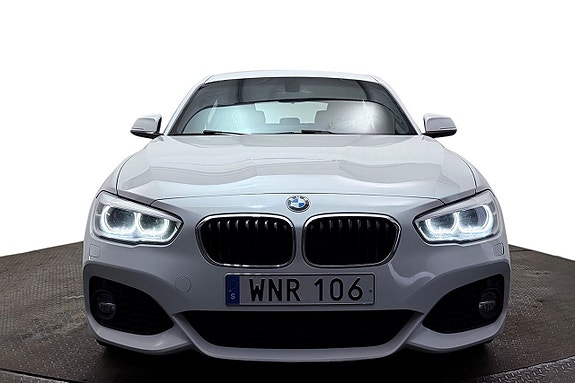 BMW 118i 3 of 29