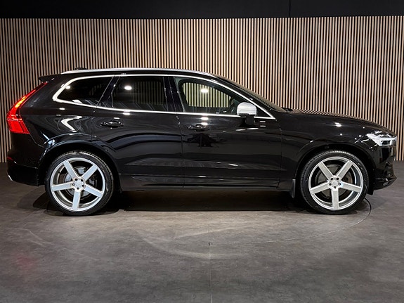 Volvo XC60 3 of 24
