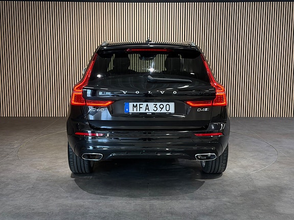 Volvo XC60 5 of 24