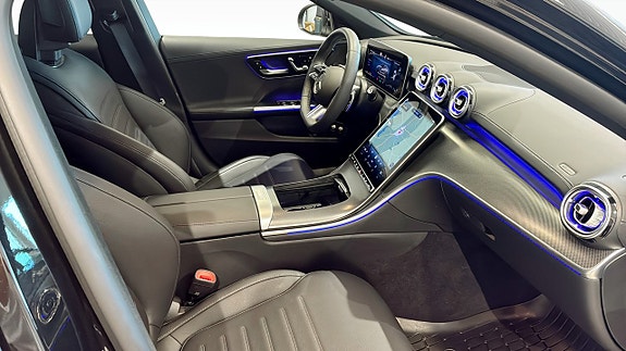 Mercedes-Benz C300 e 3 of 12