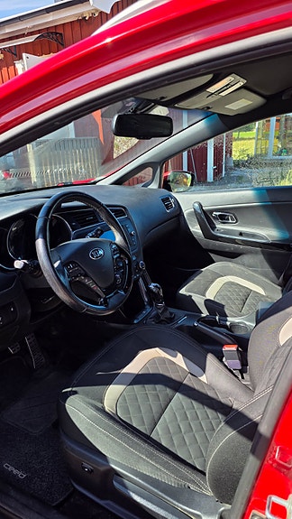 Kia Ceed 5 of 11