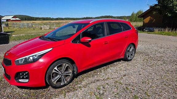 Kia Ceed 3 of 11