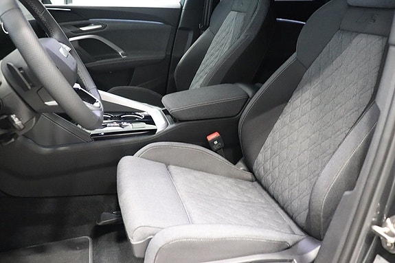 Audi Q5 7 of 11