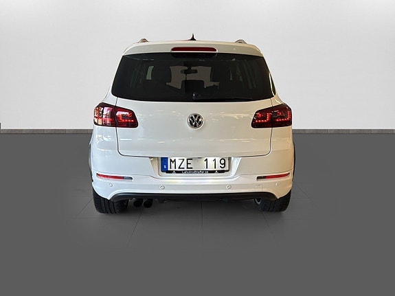 Volkswagen Tiguan 6 of 18