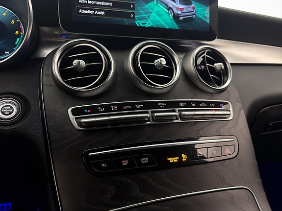 Mercedes-Benz GLC300 de 25 of 29