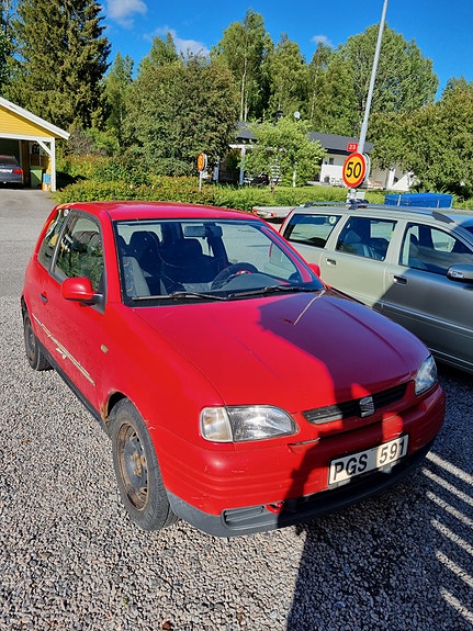 Seat Arosa 2 of 7