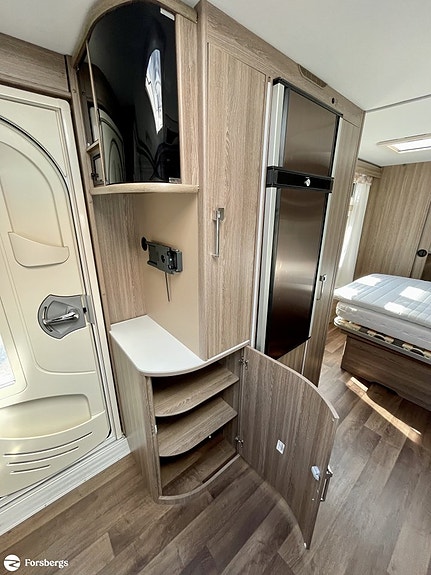 Kabe ROYAL 740 TDL KS / ALDE / TOA & DUSCH BAK 8 of 21