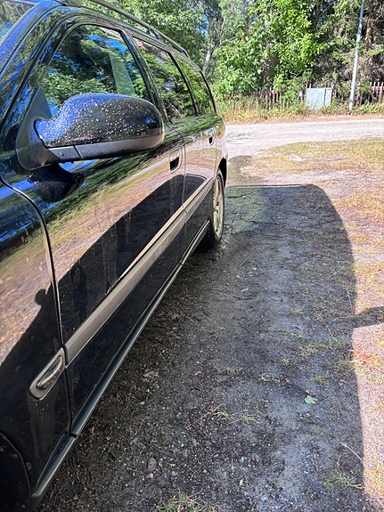 Volvo V70 4 of 8