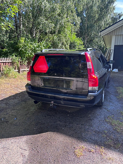 Volvo V70 5 of 8