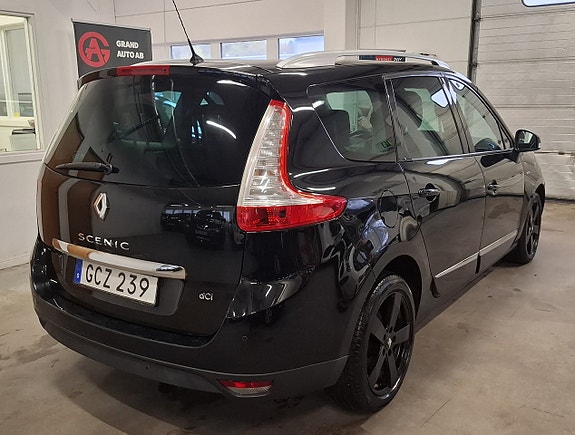 Renault Grand Scenic III 6 of 23