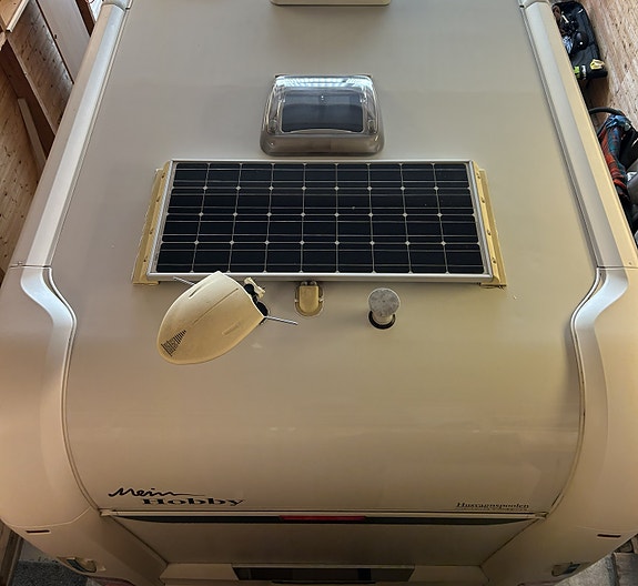 Hobby 460LU DeLuxe– 2018  Solceller & Markis 16 of 17