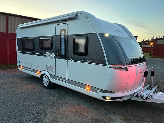 Hobby 460LU DeLuxe– 2018  Solceller & Markis 3 of 17