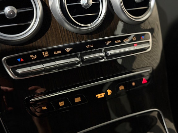 Mercedes-Benz GLC220 d 22 of 26
