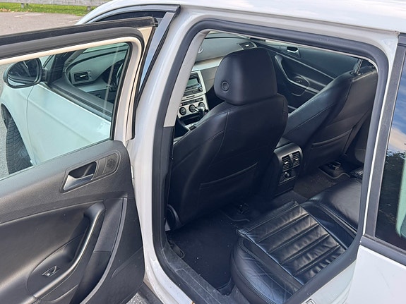 Volkswagen Passat 4 of 5
