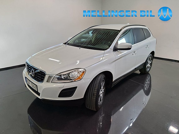 Volvo XC60 5 of 22