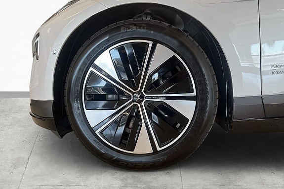 Polestar 4 6 of 25